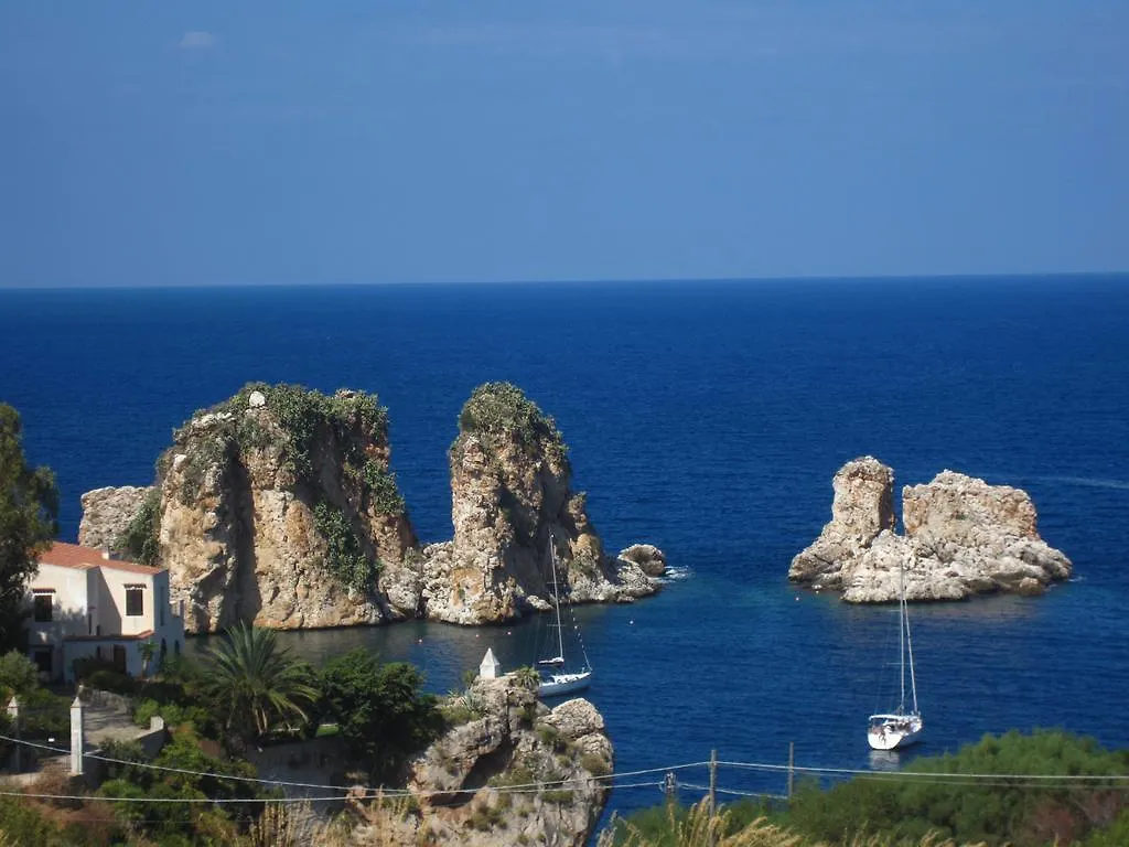 Casa Vacanza Perla Bianca Villa Castelluzzo